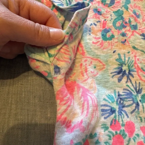 Lilly Pulitzer Linen Shirt Serene Blue Fish - Picture 8 of 8